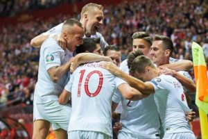 Polonya, EURO 2020 finallerine katılmayı garantiledi!