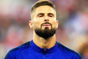 Giroud: "Pogba ile İslamiyet hakkında konuşuyoruz"