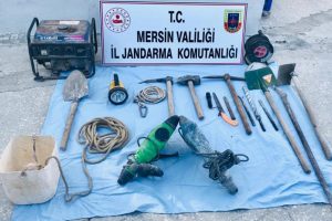 Ka&ccedil;ak kazı &ccedil;alışmasına su&ccedil;&uuml;st&uuml;