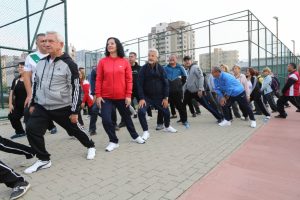 Bursa Nil&uuml;fer'de "Sağlığa Adım At" etkinlikleri başladı