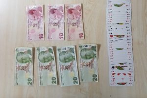 Polisten kumar baskını