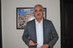 K&uuml;rt kanaat &ouml;nderlerinden 'Barış Pınarı'na tam destek