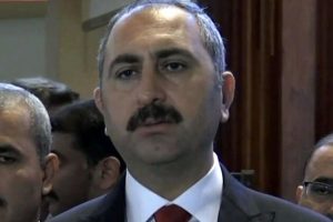 Bakan G&uuml;l: Bu harekat doğal bir haktır