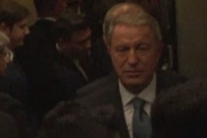 Bakan Akar'dan İYİ Parti'ye ziyaret