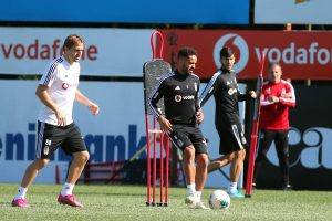 Beşiktaş, Ankarag&uuml;c&uuml; hazırlıklarını s&uuml;rd&uuml;rd&uuml;