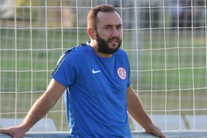 Olcan Adın futbolu bıraktığını a&ccedil;ıkladı