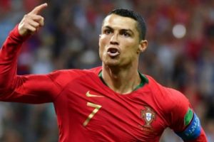 Cristiano Ronaldo, rekora doymuyor