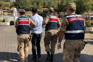 Firari FET&Ouml; ş&uuml;phelisi yakalandı
