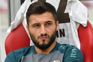 St. Pauli, Enver Cenk Şahin'i kadro dışı bıraktı!