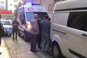Ev sahibi ile kiracı kavgasında kan aktı