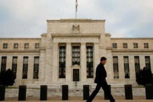 Kashkari: Wall Street'in yakınmalarından bıktım