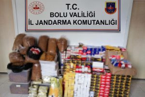 120 bin lira değerinde ka&ccedil;ak t&uuml;t&uuml;n ve malzemeler ele ge&ccedil;irildi