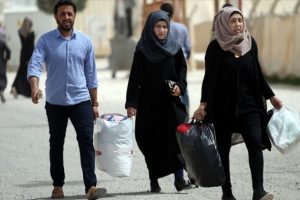 Tel Abyadlılar ter&ouml;rden kurtarılan il&ccedil;elerine d&ouml;nmeye başladı