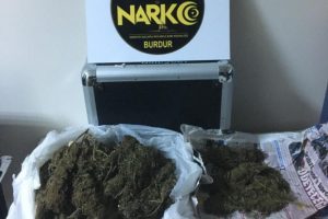 Jandarmadan kenevir operasyonu