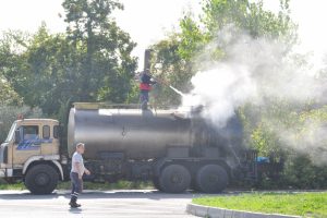 Zift y&uuml;kl&uuml; tanker alev aldı