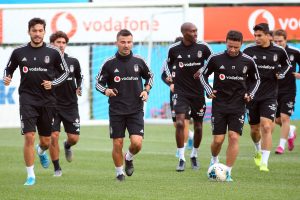 Beşiktaş, Ankarag&uuml;c&uuml; ma&ccedil;ı hazırlıklarını s&uuml;rd&uuml;rd&uuml;