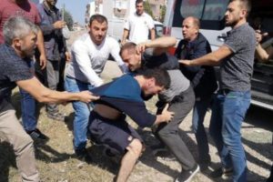 Bursa'da çocuğun yaralandığı kaza sonrasında kavga ettiler