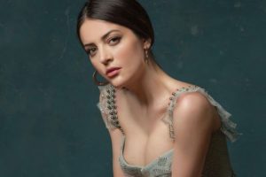 İrem Sak, 'Malefiz' oldu