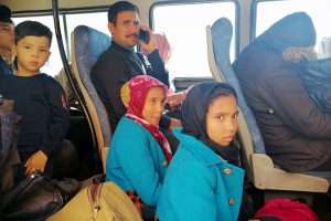 &Ccedil;anakkale'de 83 ka&ccedil;ak g&ouml;&ccedil;men yakalandı