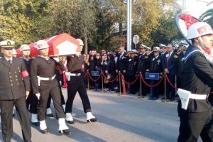 İspanya'da &ccedil;alıştığı gemideki kazada &ouml;len emekli astsubay i&ccedil;in askeri t&ouml;ren