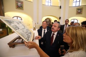 Şentop, Karlof&ccedil;a Antlaşması'nın imzalandığı yeri gezdi