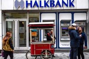 ABD'de Halkbank'a 'dolandırıcılık' ve 'kara para aklama' iddianamesi