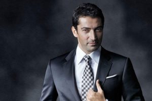 Kenan İmirzalıoğlu: Ordu cephedeyse siyaset bitmiştir