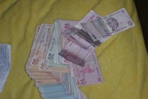 Uyuşturucu operasyonunda 7 g&ouml;zaltı
