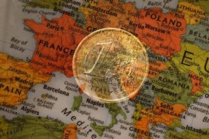 Euro B&ouml;lgesi'nde enflasyon geriledi