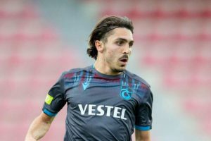 Abd&uuml;lkadir &Ouml;m&uuml;r, Golden Boy'da en &ccedil;ok oy alan isim oldu!