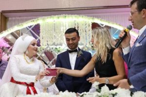 Burhan Kuzu hakkında takipsizlik kararı
