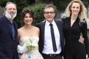 Feride &Ccedil;etin ile Murat &Ouml;zer evlendi