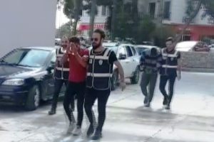 3 teknenin motorunu &ccedil;aldılar