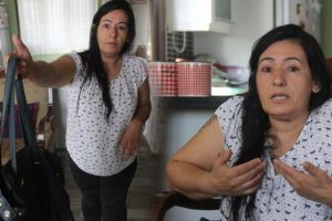 6 yıldır boşanamadığı kocasına fırlattığı &ccedil;anta silah sayıldı!