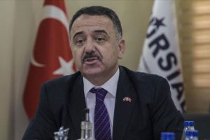 B&uuml;y&uuml;kel&ccedil;i Neziroğlu Sudan basınına Barış Pınarı Harekatı'nı anlattı