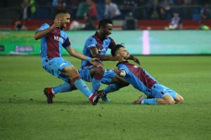 Trabzonspor i&ccedil; sahada rakiplerine ge&ccedil;it vermiyor