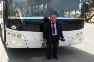 Kahraman şof&ouml;r gen&ccedil; kızın hayatını kurtardı