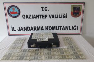 Gaziantep'te sahte dolara: 2 gözaltı