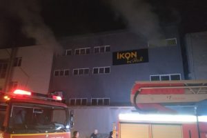 Bursa'da mobilya fabrikasında korkutan yangın!