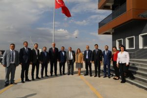 Cumhurbaşkanı Başdanışmanı Top&ccedil;u: "Mehmet&ccedil;iğimiz piyonlar ile m&uuml;cadele ediyor"