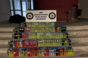 Tekel bayisinden 209 litre ka&ccedil;ak i&ccedil;ki &ccedil;ıktı