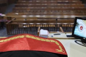 FET&Ouml;'n&uuml;n polis okulu &ouml;ğrencilerinden sorumlu sanığa 1 yıl 10 ay hapis