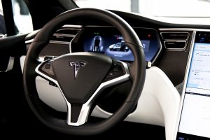 Tesla, &Ccedil;in'den &uuml;retim lisansı aldı