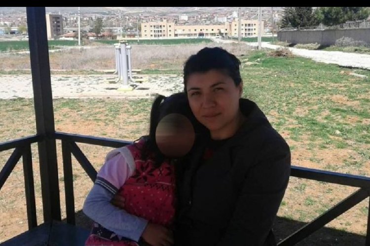 Emine Bulut'un kızına dedesi vasi olarak atandı