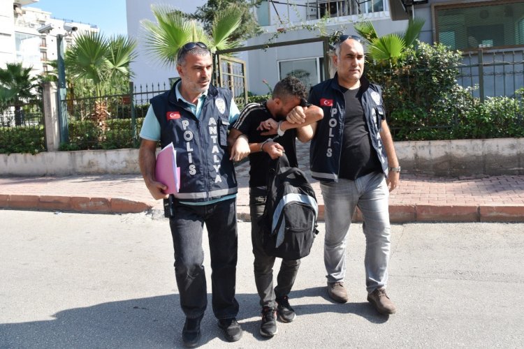 Yaşlı adama tuvalette kabusu yaşatmıştı, 3 g&uuml;n ka&ccedil;abildi