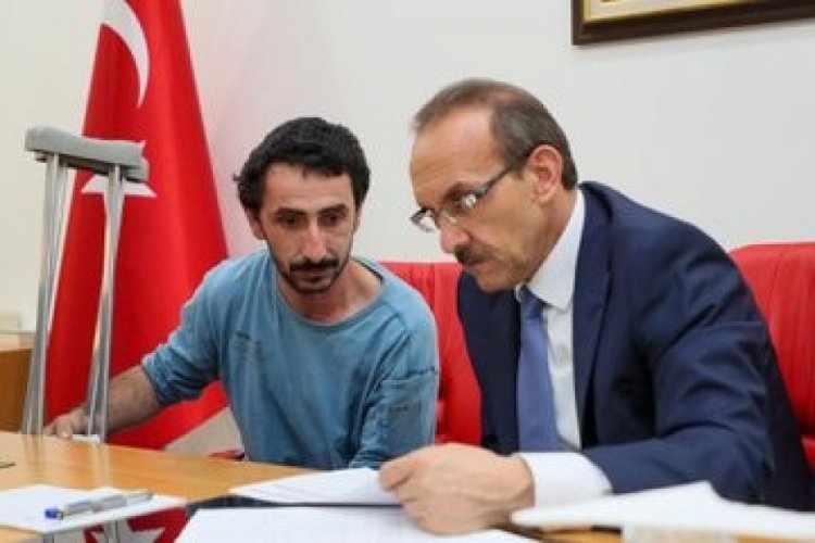 Vali, halk g&uuml;n&uuml;nde 78 vatandaşı dinledi