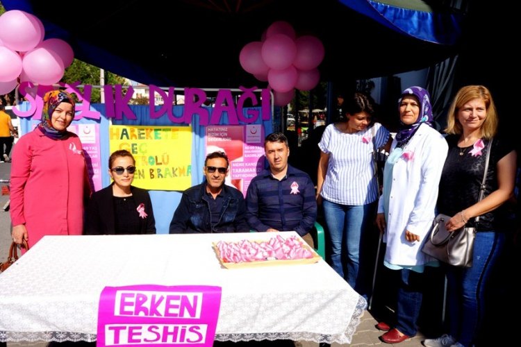 Meme kanseri hakkında kadınları bilgilendirdiler