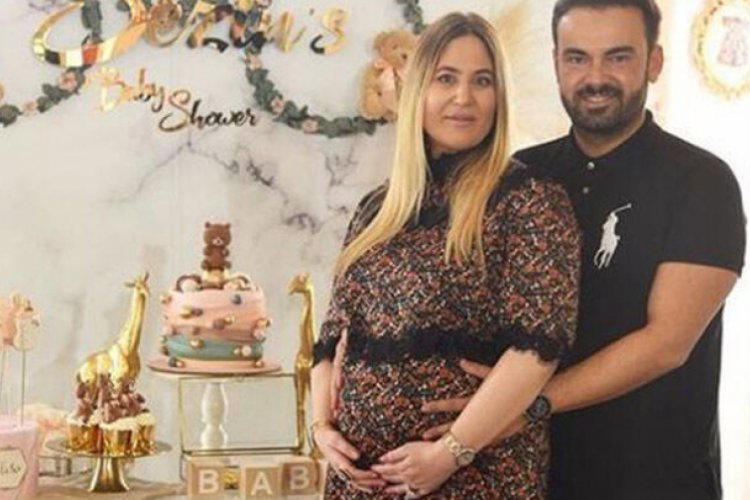 Sezin Erbil'den kızına yalıda baby shower