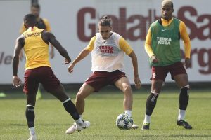 Galatasaray ara vermeden başladı