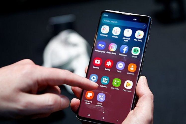 Samsung, g&uuml;venlik a&ccedil;ığını doğruladı